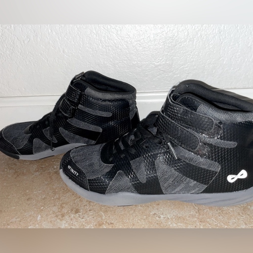 Nfinity Beast Cheer Shoes